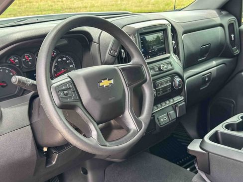 Used 2026 Chevrolet Silverado 1500 Custom RWD image 12