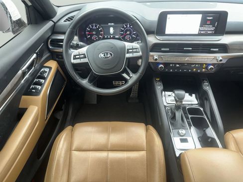 Used 2021 Kia Telluride SX w/ Towing Package image 8