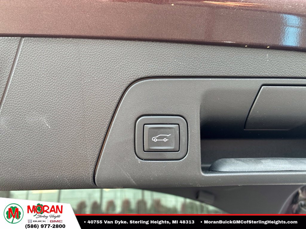 Used 2024 Buick Envision Sport Touring AWD/4WD image 6