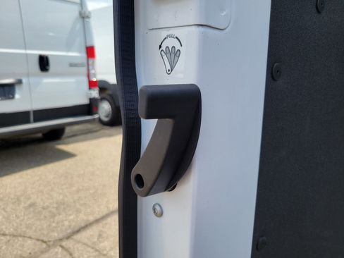 Used 2025 RAM ProMaster 3500 w/ Convenience Group FWD image 21