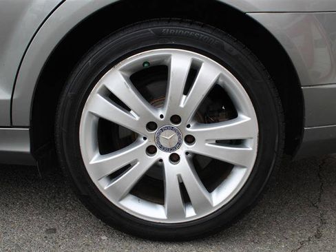 Used 2011 Mercedes-Benz C 300 4MATIC Sedan image 9