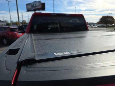 Used 2022 Chevrolet Silverado 1500 RST image 6