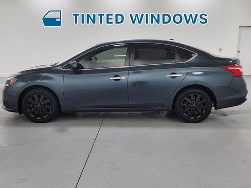 Used 2017 Nissan Sentra SV image 6