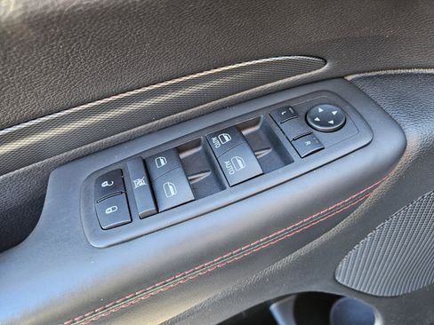 Used 2024 Dodge Durango GT image 31