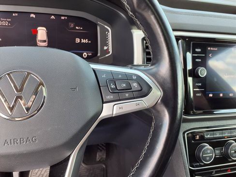 Used 2021 Volkswagen Atlas SEL AWD/4WD image 17