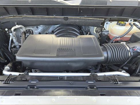 Used 2020 Chevrolet Silverado 1500 LT Trail Boss image 29