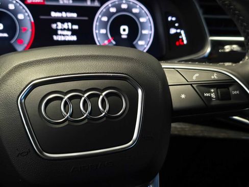 Used 2019 Audi Q8 Premium w/ Convenience Package image 34