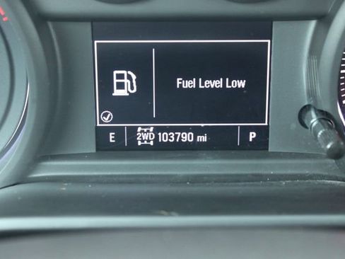 Used 2022 Chevrolet Silverado 1500 Custom AWD/4WD image 27