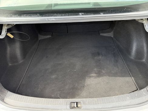 Used 2023 Toyota Corolla LE FWD image 17