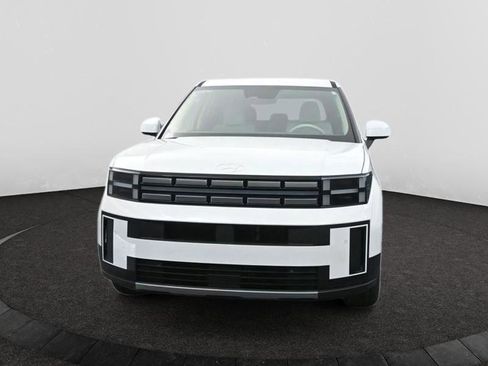 Used 2026 Hyundai Santa Fe SE image 2