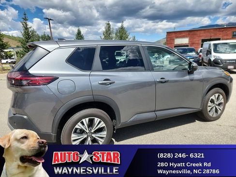 Used 2023 Nissan Rogue SV AWD/4WD image 8