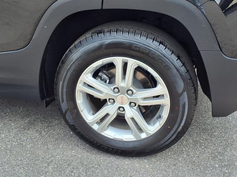 Used 2024 GMC Terrain SLE AWD/4WD image 25
