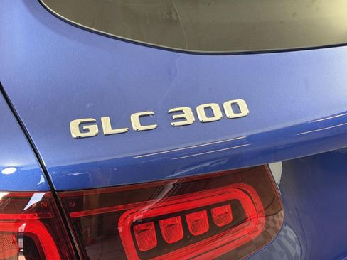Used 2022 Mercedes-Benz GLC 300 image 29