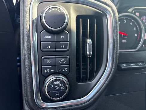 Used 2019 Chevrolet Silverado 1500 High Country AWD/4WD image 22