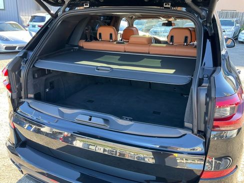Used 2021 BMW X5 xDrive45e w/ M Sport Package image 8