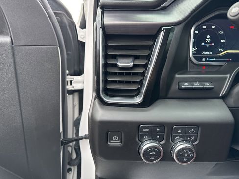 Used 2023 GMC Sierra 1500 Denali Ultimate image 12