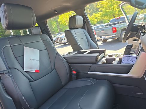 New 2026 Toyota Tundra Limited AWD/4WD image 10