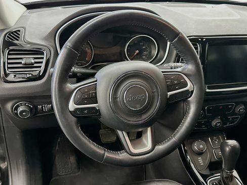 Used 2019 Jeep Compass Limited image 18