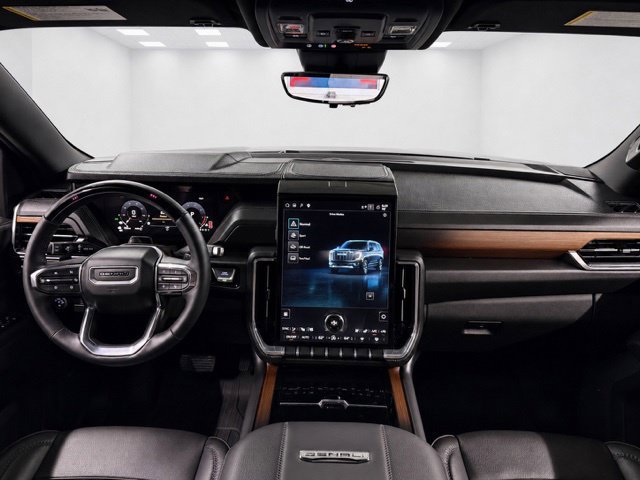 Used 2026 GMC Yukon Denali w/ Denali Reserve Package AWD/4WD image 30