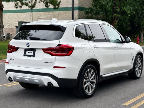 Used 2019 BMW X3 xDrive30i w/ Convenience Package AWD/4WD image 3