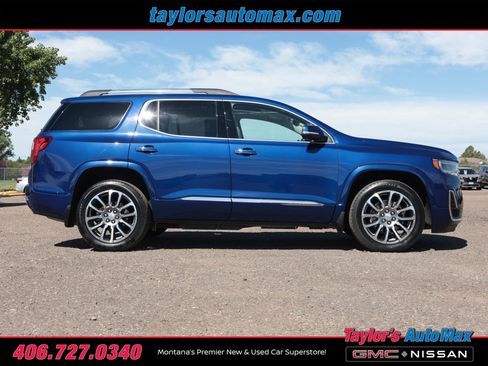 Used 2023 GMC Acadia Denali w/ Denali Ultimate Package AWD/4WD image 3
