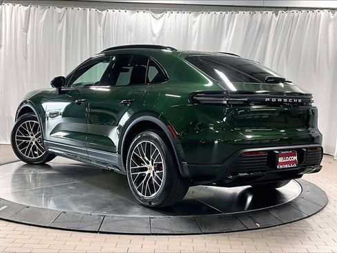 Used 2025 Porsche Macan 4S Electric image 3