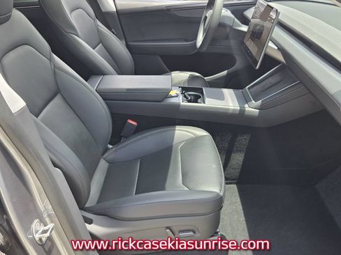 Used 2026 Tesla Model Y 2WD image 18