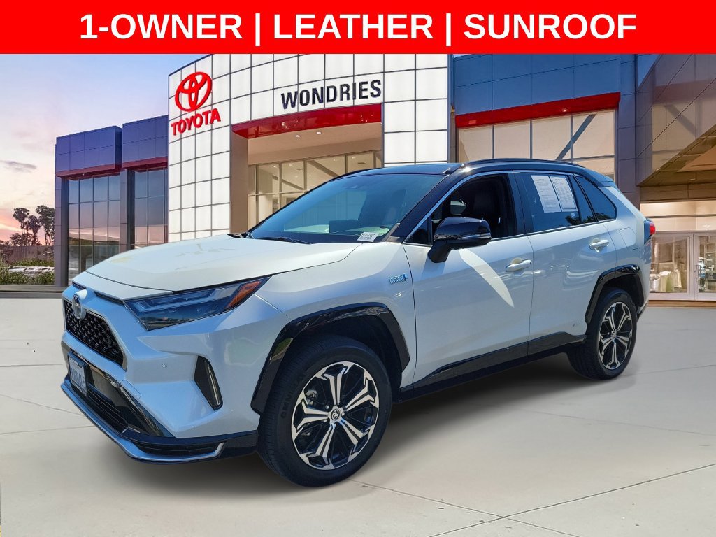 Used 2023 Toyota RAV4 XSE w/ Premium Package AWD/4WD image 2
