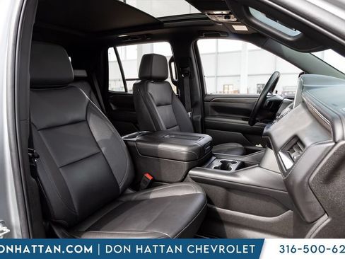 Used 2024 Chevrolet Tahoe Z71 w/ Luxury Package AWD/4WD image 22