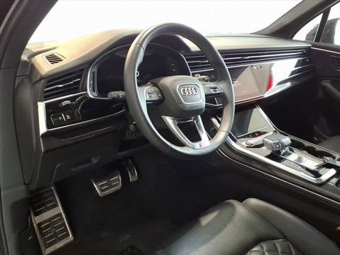 Used 2023 Audi SQ7 Premium Plus w/ Executive Package image 9