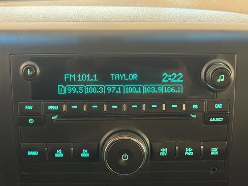 Used 2012 Chevrolet Silverado 2500 LT w/ Interior Plus Package image 30