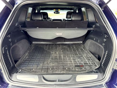 Used 2018 Jeep Grand Cherokee Limited image 8