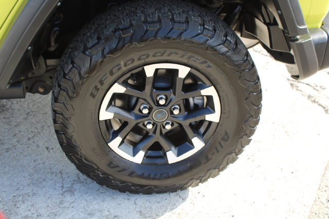 Used 2024 Jeep Wrangler Unlimited Rubicon 4xe AWD/4WD image 11