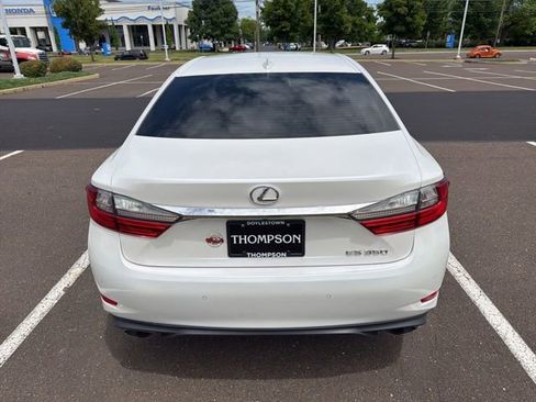 Used 2018 Lexus ES 350 w/ Navigation System Package FWD image 6