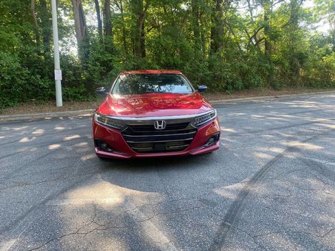 Used 2021 Honda Accord Sport Special Edition image 8