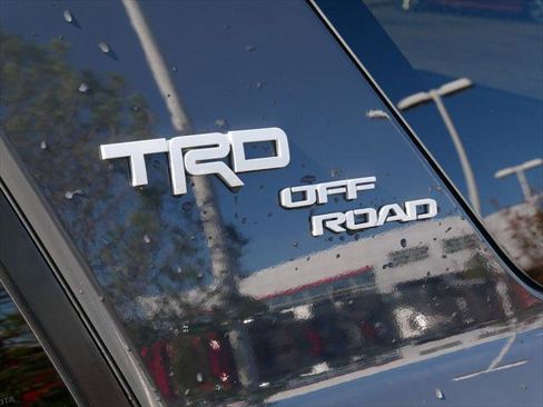 Certified 2024 Toyota 4Runner TRD Off-Road Premium AWD/4WD image 10