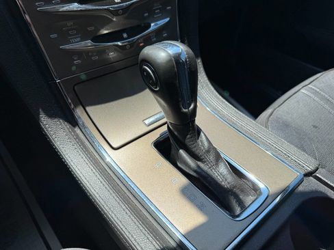 Used 2011 Lincoln MKX AWD w/ 102A Rapid Spec Order Code image 50