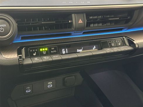 Used 2024 Toyota Prius Limited w/ Limited Premium Package image 26