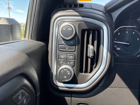 Certified 2020 GMC Sierra 2500 SLE w/ SLE Value Package; AWD/4WD image 17