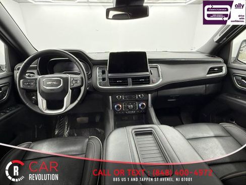 Used 2024 GMC Yukon XL SLT image 14
