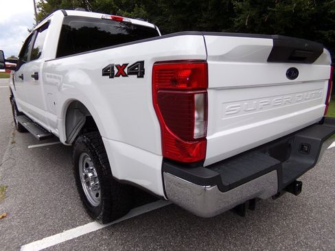 Used 2021 Ford F250 XL w/ Power Equipment Group AWD/4WD image 8