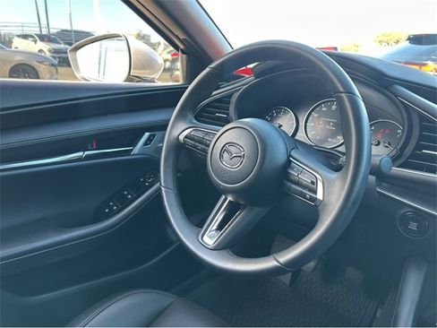 Used 2024 MAZDA MAZDA3 s image 26