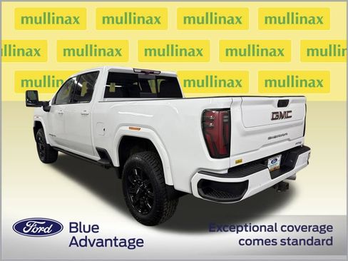 Used 2024 GMC Sierra 2500 AT4 w/ AT4 Premium Plus Package image 11