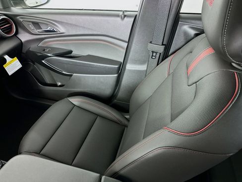 New 2026 Chevrolet Trax RS w/ Driver Confidence Package image 22