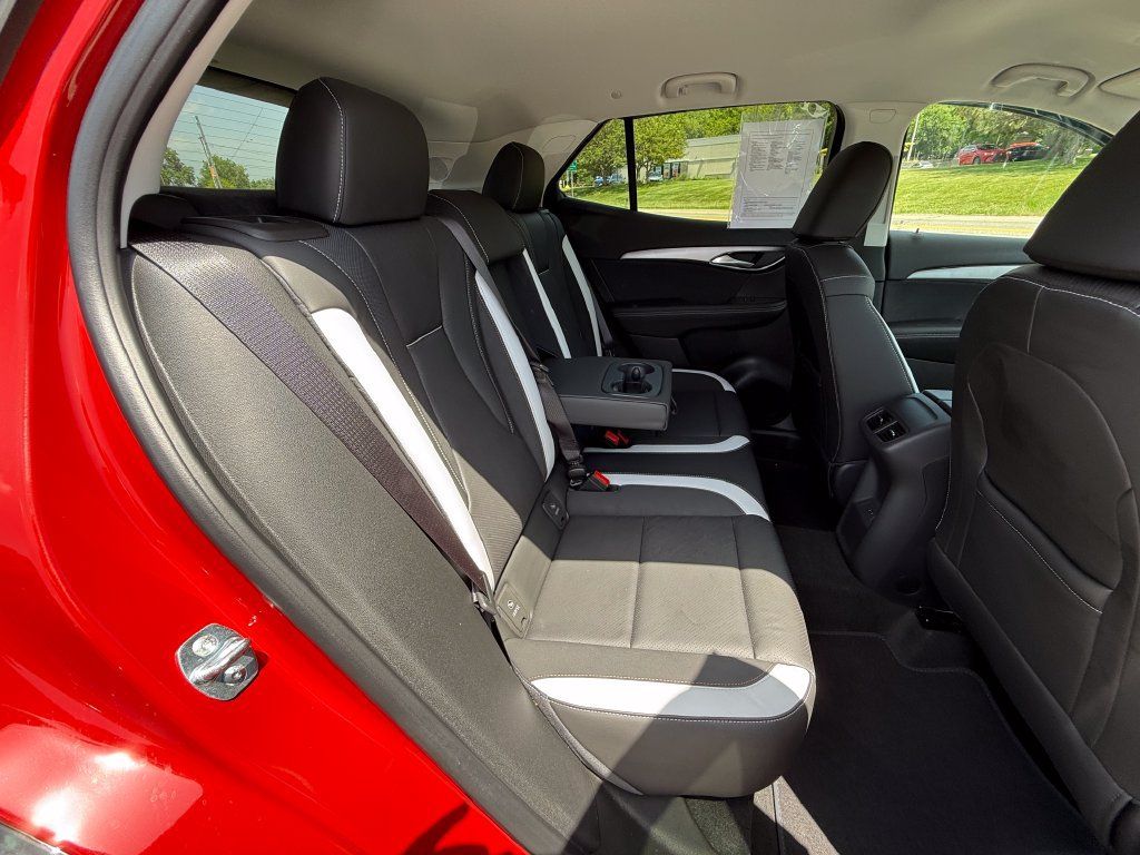 Certified 2026 Buick Envision Sport Touring AWD/4WD image 34