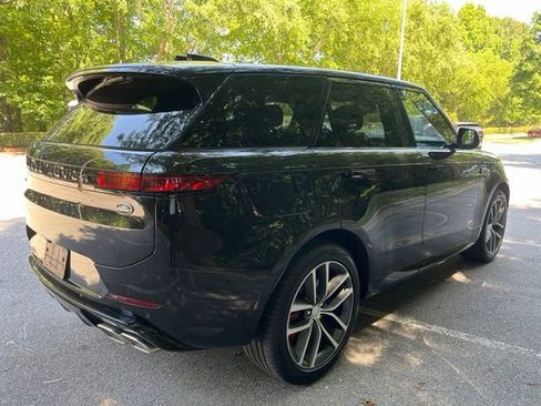 Certified 2023 Land Rover Range Rover Sport First Edition AWD/4WD image 9