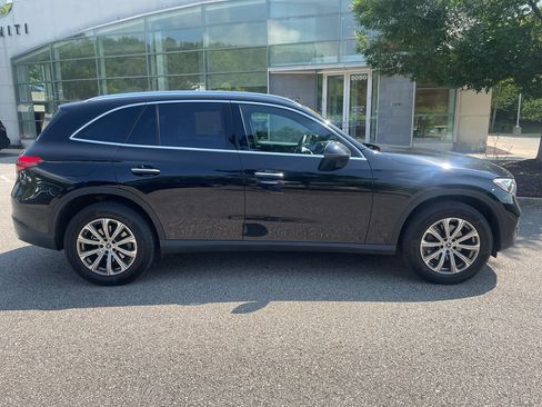 Certified 2025 Mercedes-Benz GLC 300 4MATIC image 2
