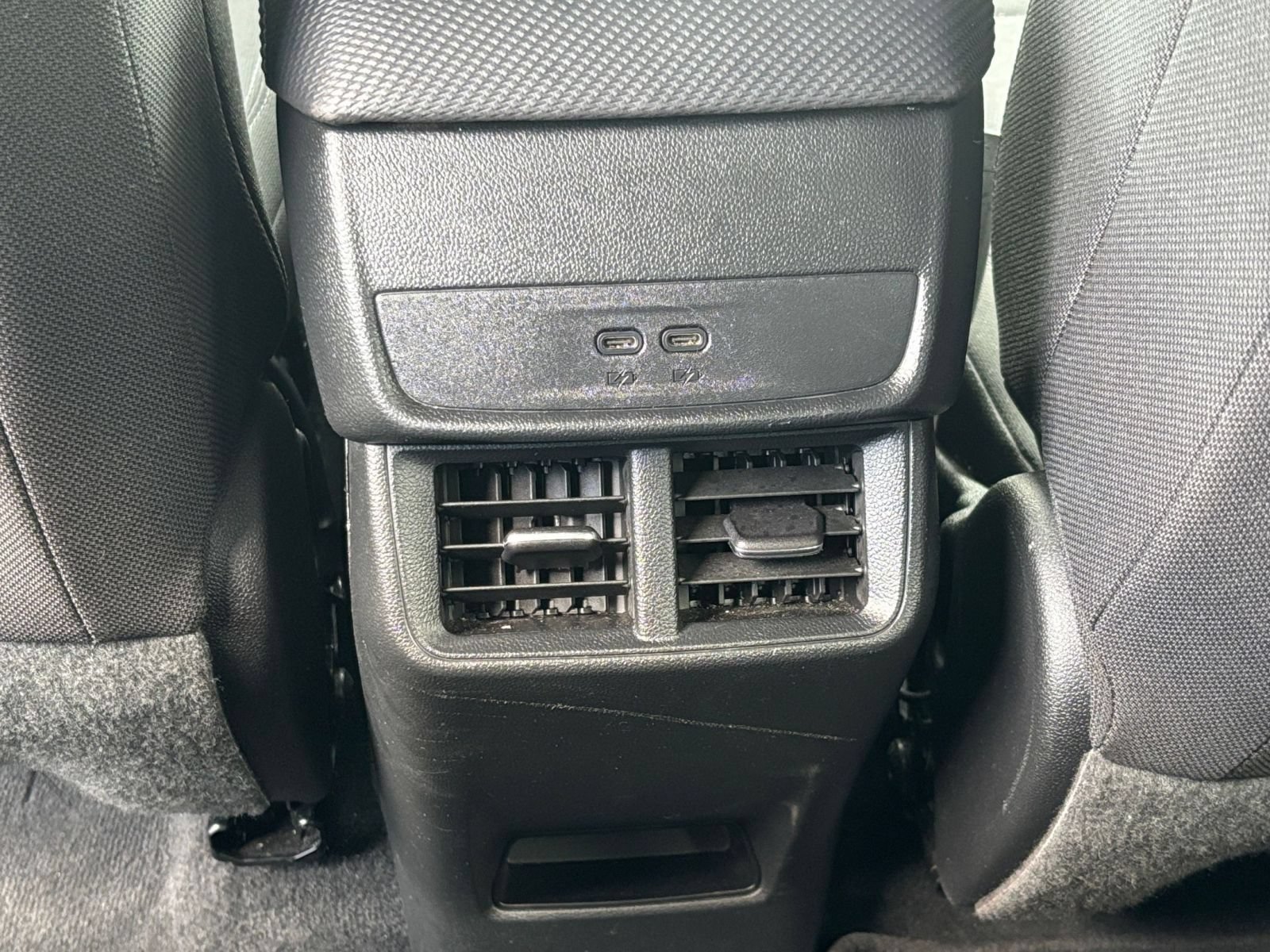 Used 2025 Chevrolet Equinox LT FWD image 20