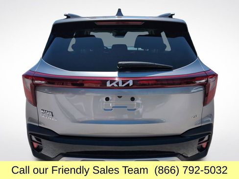 Used 2024 Kia Seltos SX w/ SX Sunroof Package AWD/4WD image 5
