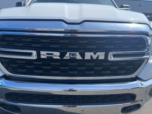 Used 2024 RAM 1500 Big Horn AWD/4WD image 11